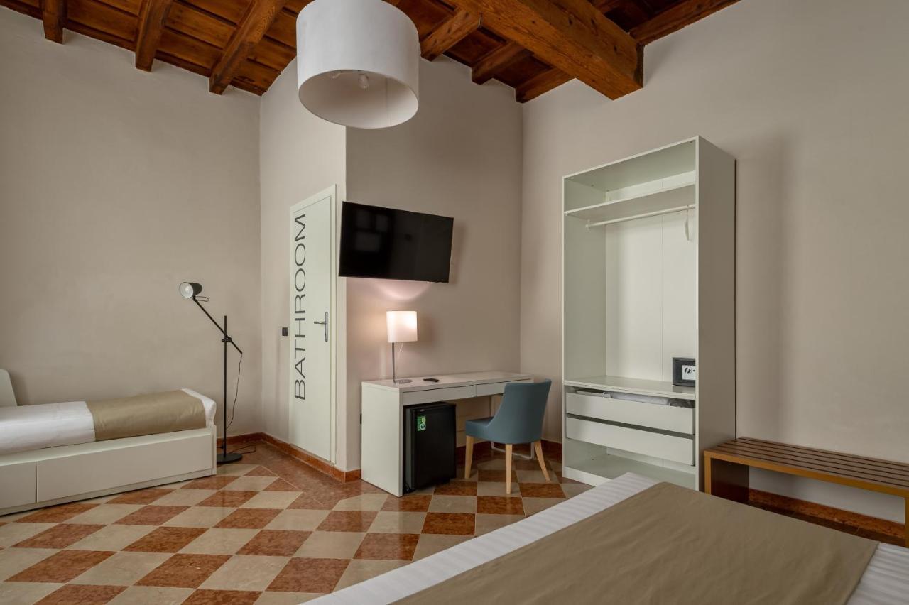 Отель Residenza Accademia Мантуя Экстерьер фото